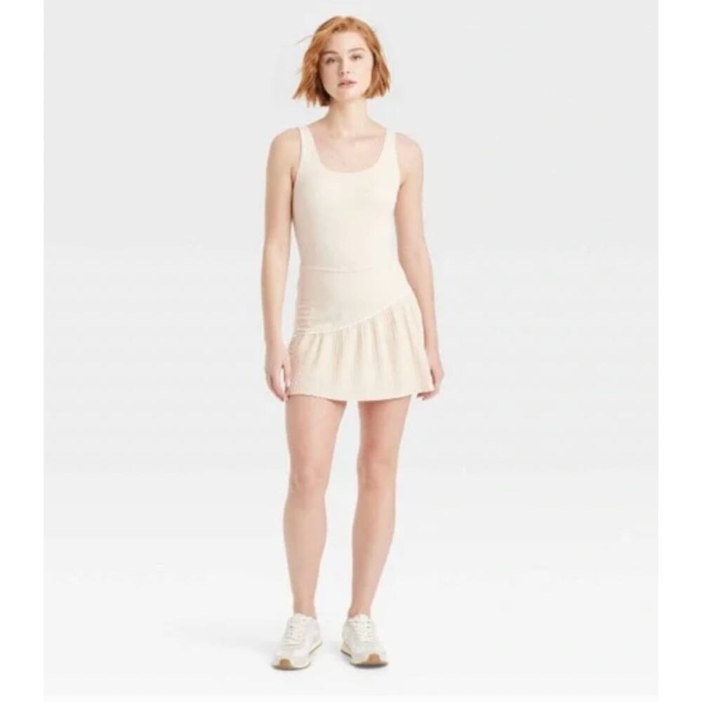 JoyLab Pleated Active Dress NWT Size Medium
